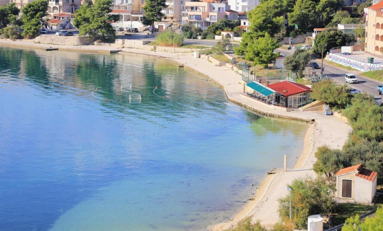 Apartmani Ines Marina  Exterior foto