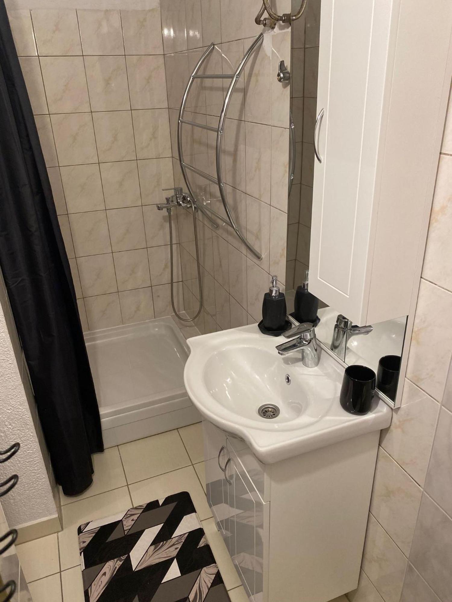 Apartmani Ines Marina  Exterior foto
